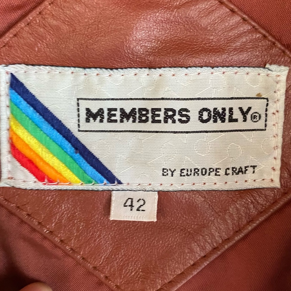 Members Only Brown Leather Jacket - Picture 13 of 15